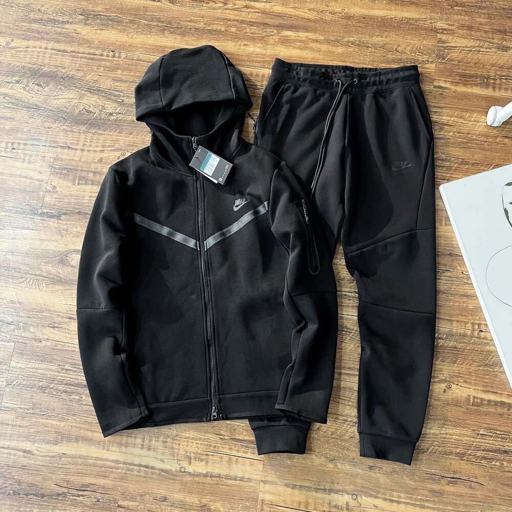 Men’s Full Black Tech Fleece Set (Hoodie + Joggers) – Shipping Only